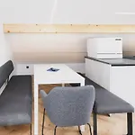 Διαμέρισμα Prielau By We Rent, Summercard Included *