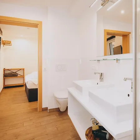 Prielau By We Rent, Summercard Included Daire